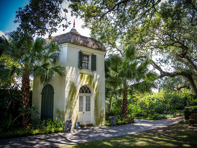 houmas house plantation tours