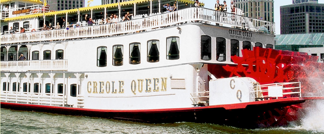 The Paddlewheeler Creole Queen 